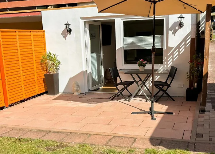 アパート Froehlich ダーン